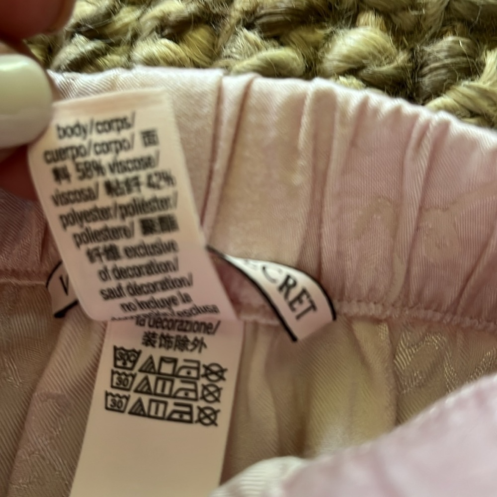 Victoria secret pj set - Picture 8 of 10